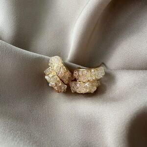 【Aurelia】C-shaped Crystal Ear Studs (S925 Silver-Plated)